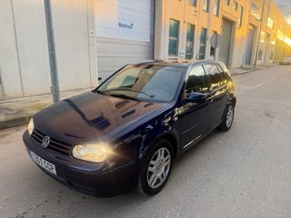 Volkswagen Golf 2002
