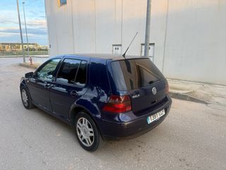 Volkswagen Golf 2002