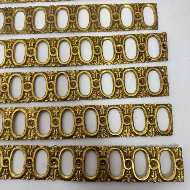 Lote 7 embellecedores bronce antiguos 40x5 cm