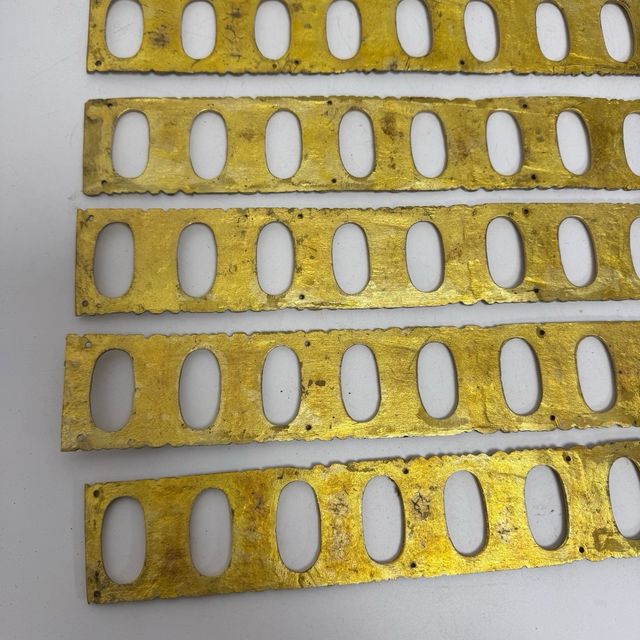 Lote 7 embellecedores bronce antiguos 40x5 cm