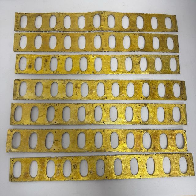 Lote 7 embellecedores bronce antiguos 40x5 cm