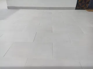 Lozas de porcelánico para suelo