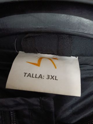 Chaqueta de moto negra