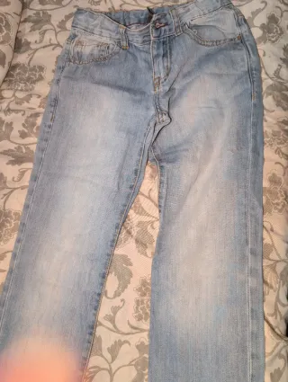 Vaquero niño azul talla 9 a 10 a