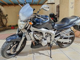 Yamaha FZ6 N de 2004 en perfecto estado