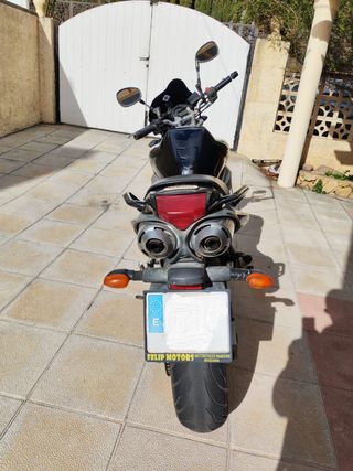 Yamaha FZ6 N de 2004 en perfecto estado