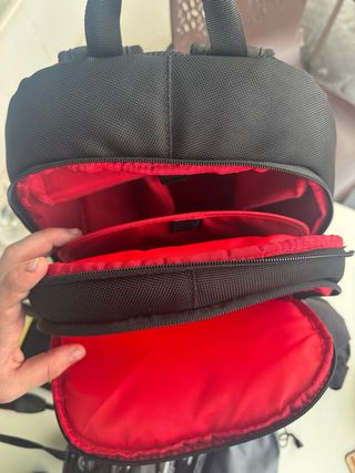 Cámara Canon EOS 2000D + Accesorios