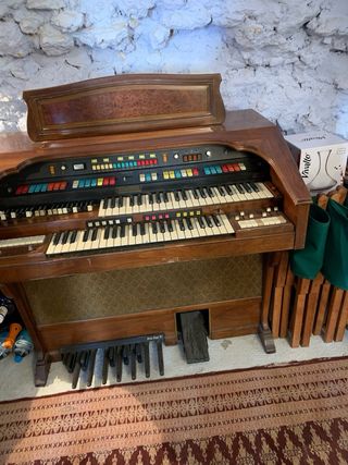 Órgano Hamon Aurora Lux