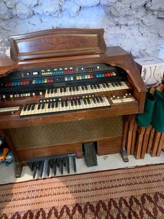 Órgano Hamon Aurora Lux