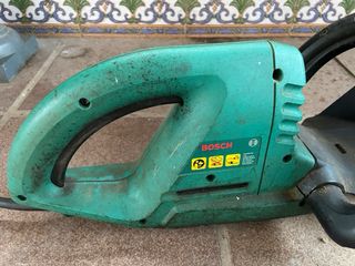 Cortasetos Bosch AHS 55