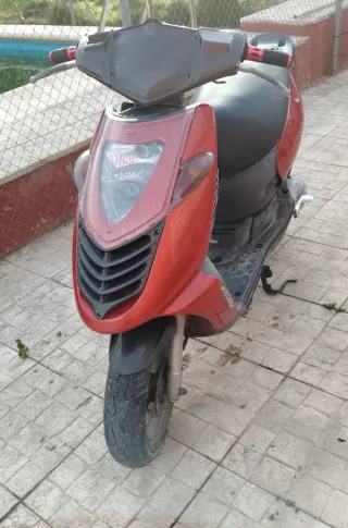 Aprilia sonic