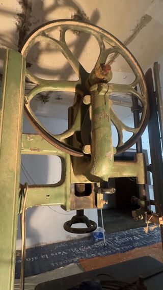 sierra de cinta industrial