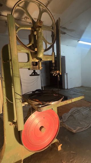 sierra de cinta industrial