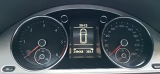 VW Passat Variant 2.0 TDI 140 CV