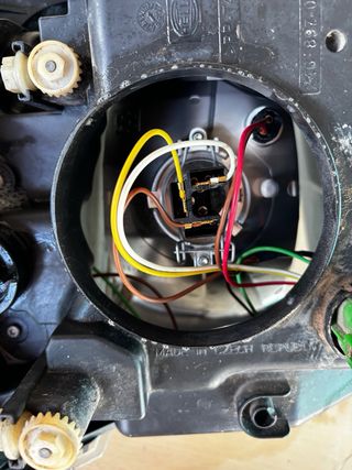 Faro Izquierdo Ford Fiesta