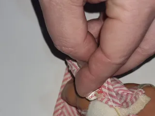 Muñeca Barriguita de Famosa antigua