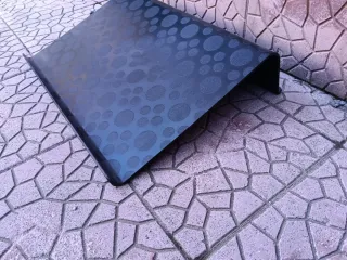 Supporto PC Portatile IKEA Bräda Nero