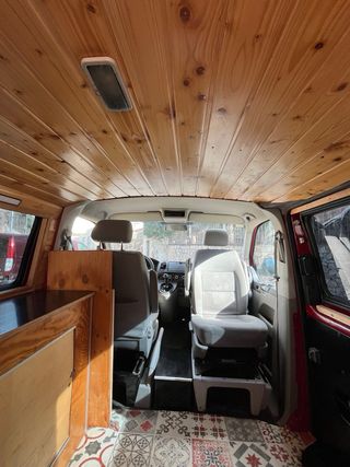 Camper Volkswagen T5 2011