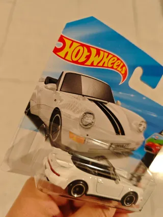 Hot Wheels Porsche 911 Turbo Cabriolet