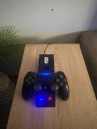 Base Carga Mandos PS4/PS5