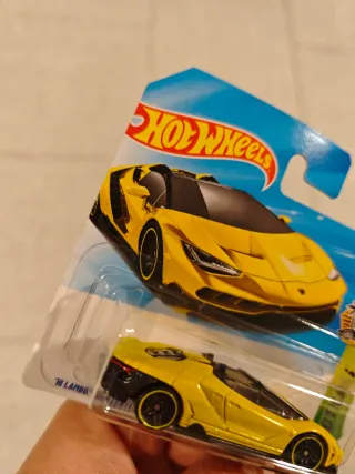 Hot Wheels Lamborghini Centenario Roadster