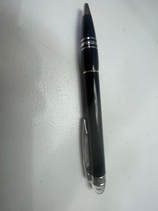 Bolígrafo Montblanc Negro
