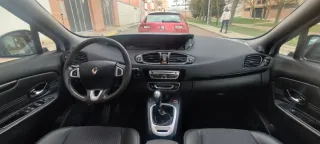 Renault Grand Scenic 2010