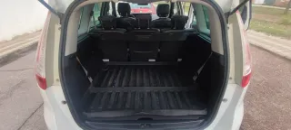 Renault Grand Scenic 2010