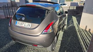 Lancia Ypsilon 2014 Euro 6 Boite Automatique