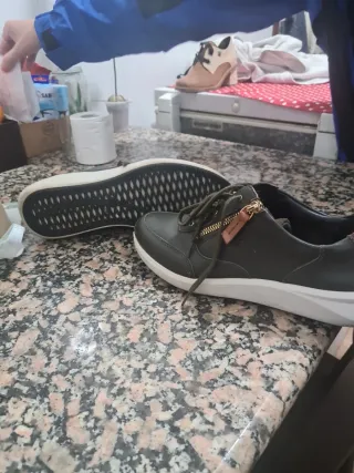 Zapatillas Clarks Talla 40-41 Un Solo Uso