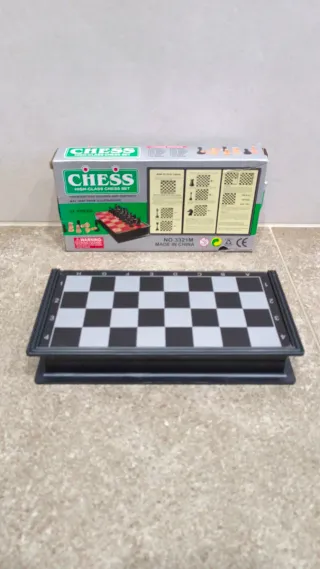 Juego Ajedrez Magnético Plegable Nuevo
