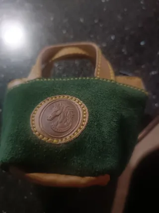 Monedero de piel con caballo