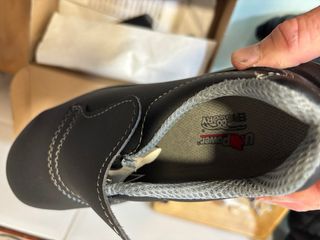 Zapatos de trabajo negros