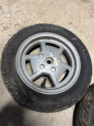 Ruedas Piaggio
