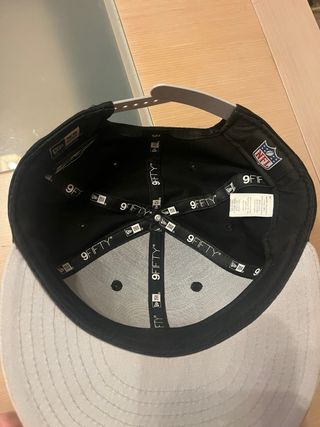 Gorra New Era Raiders Negra y Gris