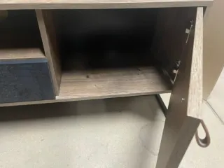 Conjunto de bonitos muebles de salón