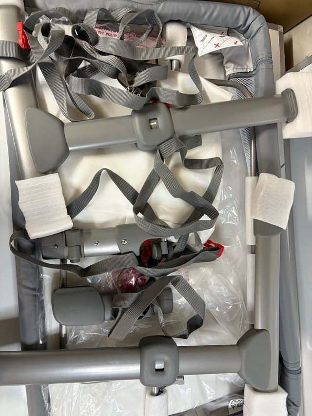 Cuna Colecho Chicco Next2Me Essential Gris