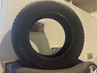 4 Neumáticos 215/65R16 98H