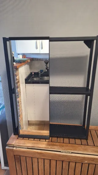 Mueble de baño con espejo