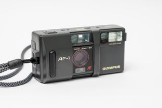 Olympus AF-1