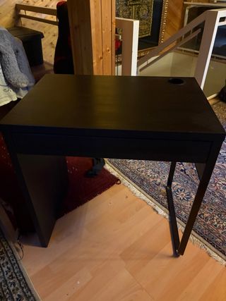 Escritorio negro Ikea