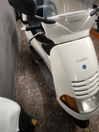 Despiece Piaggio Hexagon 125