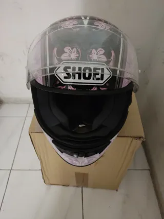 Casco Moto SHOEI Negro Flores Rosas