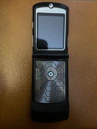 Cellulare Motorola RAZR V3