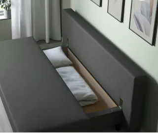 SOFÁ CAMA EN PERFECTO ESTADO / 3 PLAZAS
