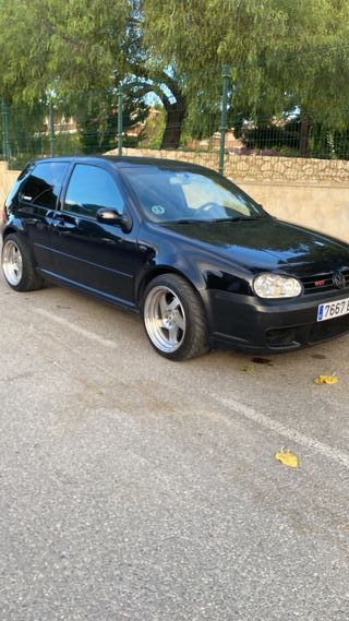 Volkswagen Golf 2001