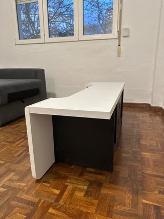 Mesa TV moderna blanca