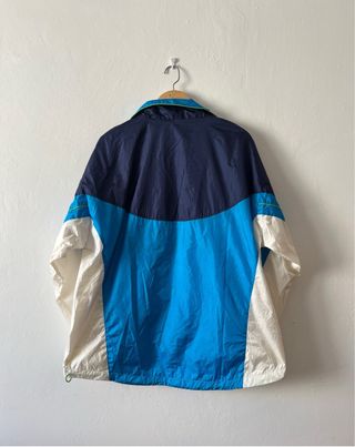 Cortavientos Wilson Azul y Blanco