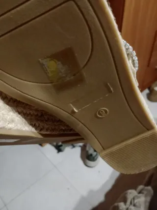 Zapatillas esparto beige con pedrería