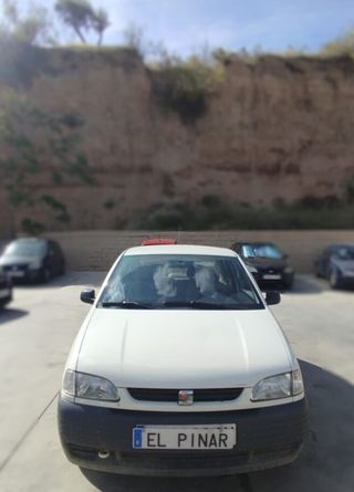 Paragolpes del seat arosa 1.0 g 1997-2000 96529